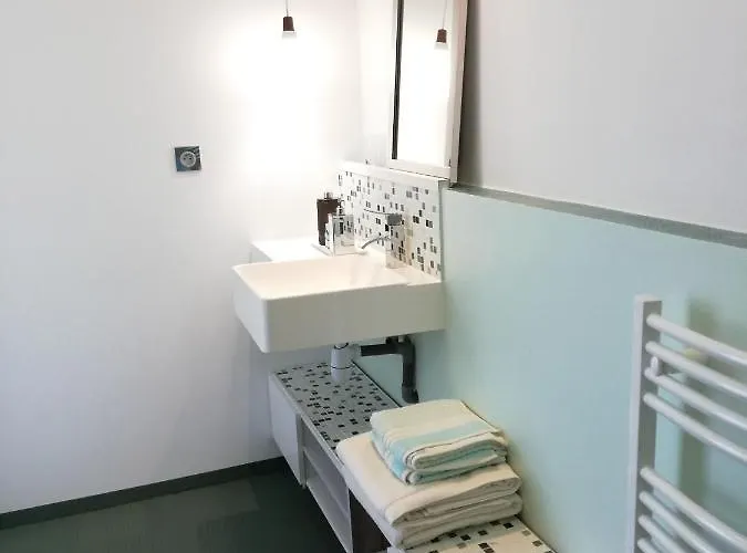 Monts Dome 4* קלרמונט-פרנד