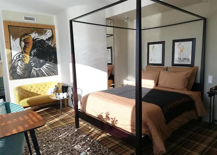 Monts Dome Bed & Breakfast